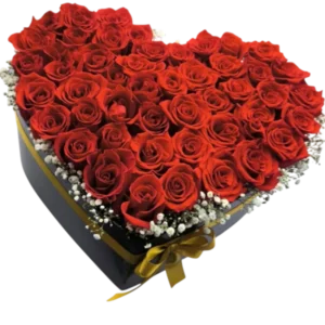 Corazón de Pasión – Arreglo de Rosas Rojas en Forma de Corazón