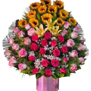Arreglo de Rosas Rosadas y Girasoles