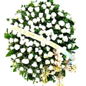 Siempre en el Recuerdo – Corona Fúnebre de Rosas Blancas